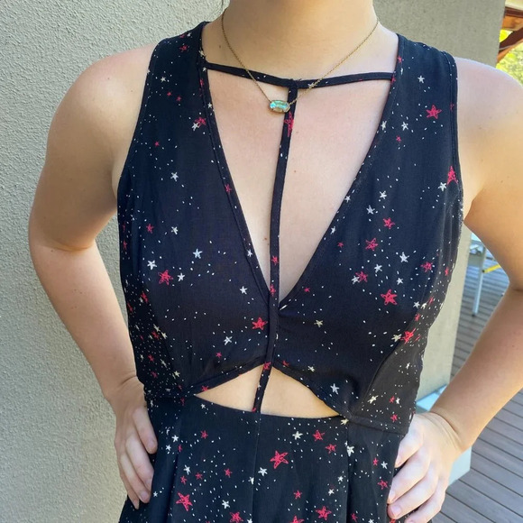 NORDSTROM LUSH Neck Detail Sheer Romper Onesie - size S - Picture 3 of 4